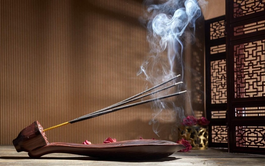 Incense for the Home: Creating a Relaxing and Harmonious Atmosphere